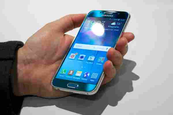 Samsung Galaxy S6 și S6 Edge vor primi în curând Android Marshmallow