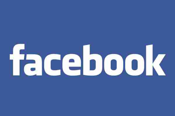 Facebook lansează pentru toţi utilizatorii Live 360